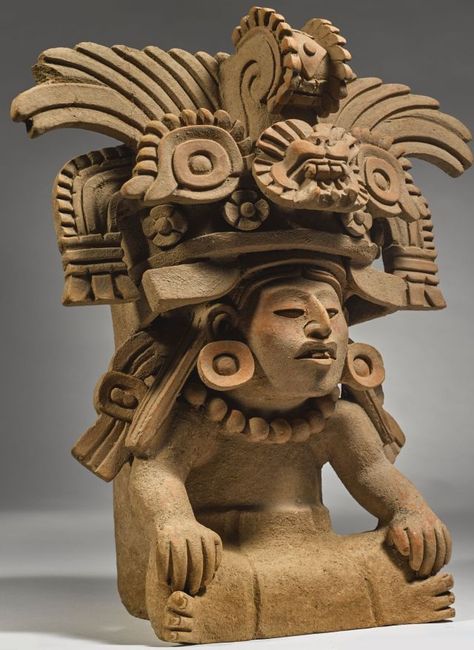 A Zapotec Figural Urn of the Butterfly God found at Monte Alban in Oaxaca,Mexico, Circa 200 - 600 AD. Monte Alban, Colombian Art, Aztec Tattoo Designs, Maya Civilization, Maya Art, South American Art, Aztec Culture, Mayan Art, Mayan Culture