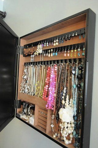 150 Dollar Store Organizing Ideas and Projects for the Entire Home - Page 141 of 150 - DIY & Crafts Koti Diy, Jewerly Organizer, Organizer Diy, Smart Tiles, Dollar Store Organizing, Boho Home, My New Room, Organization Hacks, 인테리어 디자인