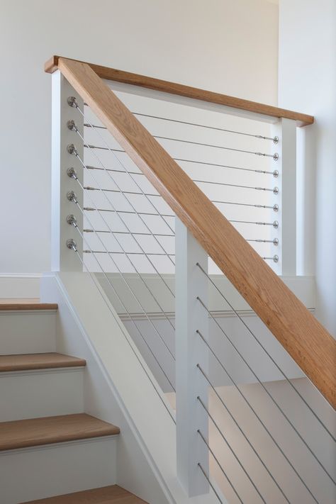 Beach House Staircase, Cable Railing Interior, Glass Staircase Railing, Transitional Staircase, Barndominium Interior, Modern Stair Railing, External Staircase, Staircase Railing Design, Staircase Handrail