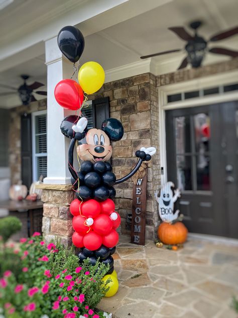 Disney Balloon Arch, Disney Welcome Balloon Arch, Mickey Mouse Theme Balloon Decoration, Birthday Yard Decorations, Mickey And Minnie Balloon Garland, Mickey Mouse Balloon Column, Balloons Columns, Mickey Mouse Bounce House, Mickey Mouse Balloon