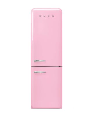 Smeg Fridge Pink, Pink Smeg Fridge, Smeg Refrigerator, Pink Fridge, Smeg Kitchen, Smeg Fridge, Country Cottage Kitchen, Bottom Freezer Refrigerator, Bottom Freezer