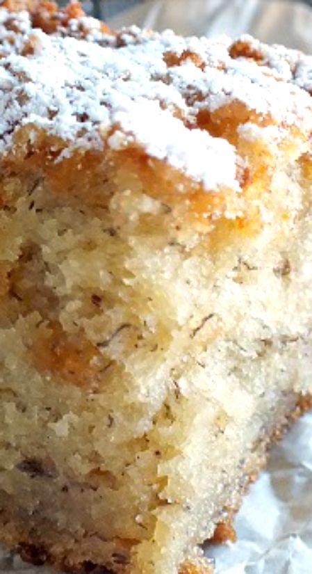 Banana Rum Cake Recipes, Recipes With Rum, Banana Rum Cake, Boozy Cakes, Rum Cakes, Banana Rum, Rum Cake Recipe, Rum Recipes, Boozy Desserts