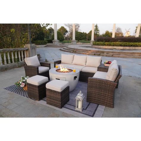 Patio Arrangement Ideas, Rectangular Gas Fire Pit, Brown Outdoor Furniture, Fire Pit Coffee Table, Gas Fire Pits, Outdoor Decorating Ideas, Conversation Sofa, Gas Fire Table, Wicker Sectional