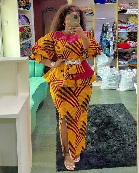 Latest Skirt And Blouse Styles, Ankara 2 Piece Set, Latest Skirt And Blouse, Ankara 2 Piece, Styles For Ankara, Skirt And Blouse Styles, African Pants, South African Traditional Dresses, Peplum Gown