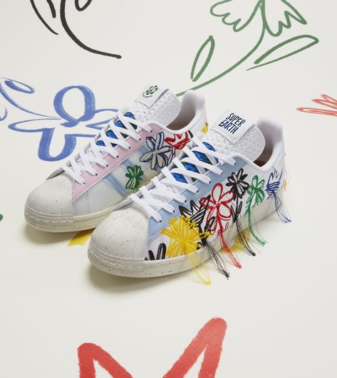 Adidas's New Vegan Superstar Sneakers Are Covered With Flowers Made Out of Colorful Threads Super Earth, Adidas Consortium, Sean Wotherspoon, Vegan Sneakers, Basketball Sneakers, Adidas Online, Superga Sneaker, Supergirl, Golden Goose Sneaker