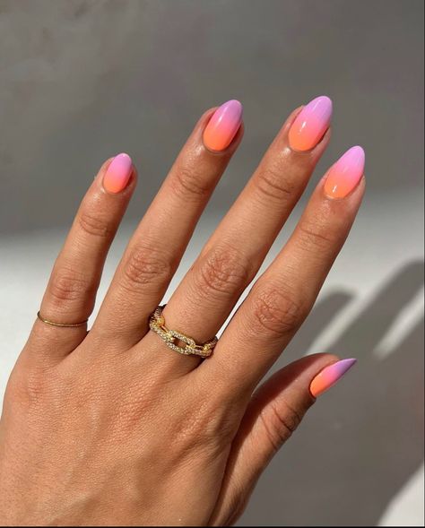 Aura Nails Pink, Unghie Sfumate, Aura Nails, Ombré Nails, Pink Ombre Nails, Happy Nails, Summery Nails, Ombre Nail Designs, Classic Nails