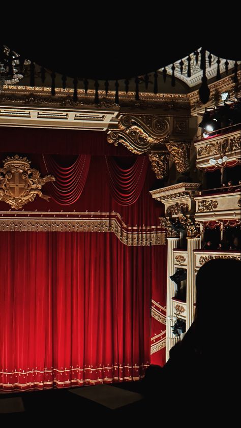 #opera #theatre #date #datenight #dates #romantic #italy #italytrip #milan #milano #culture Theatre Date Aesthetic, Opera Date, 007 Aesthetic, Slum Village, Mary Macdonald, Romantic Italy, Lacey Lingerie, Opera Theatre, Date Aesthetic