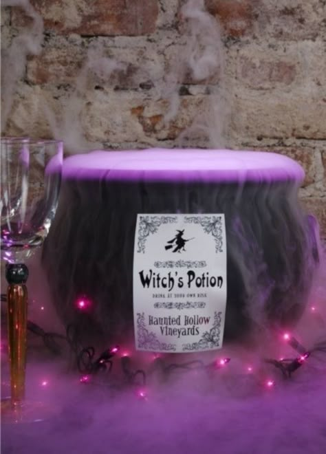 witches brew cauldron  ,, I actually made a punch that smoked in a black cauldron for our Halloween luncheon at work (attendance required). I won the "carved pumpkin" first prize. The secret ingredient was real wine!! Halloween Recipes Drinks, Halloween Punch, Halloween Fruit, Witch Party, Diy Halloween Decor, Halloween Cocktails, Purple Halloween, Halloween Drinks, Halloween Desserts