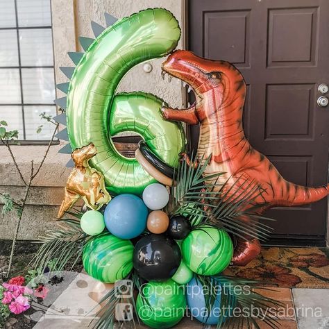 Dinosaur Birthday Decorations, Jurassic Park Birthday Party, Jurassic Park Birthday, Balloon Tower, Dinosaur Balloons, Roller Skating Party, Dinosaur Birthday Cakes, Its A Boy Balloons, Dinosaur Themed Birthday Party