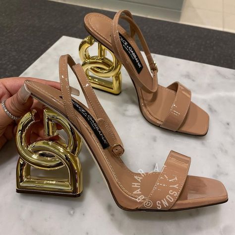 Personal Shopper on Instagram: “DOLCE&GABBANA 105mm Patent Iconic DG Heel Sandals $1195” Dolce Gabbana Shoes, Nude Sandals, Personal Shopper, Arm Candy, Shoe Game, Heel Sandals, Patent Leather, Sandals Heels, Autumn Fashion