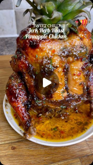 Chicken Pineapple, Jerk Chicken Recipe, Roasted Pineapple, Chicken Cooking, Grilled Meat Recipes, Easy Dinner Recipes Crockpot, Chicken Thigh Recipes Oven, Whole Roasted Chicken, Boneless Chicken Thigh Recipes