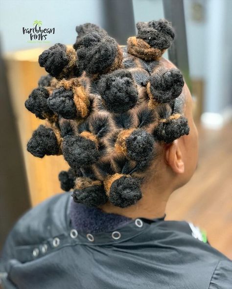 Bantu Knots Locs Hairstyles, Ways To Style Locs, Bantu Knots Hairstyles, Style Locs, Marley Locs, Curly Styling, Dreadlocks Hairstyles, Bantu Knot Hairstyles, Dread Locks