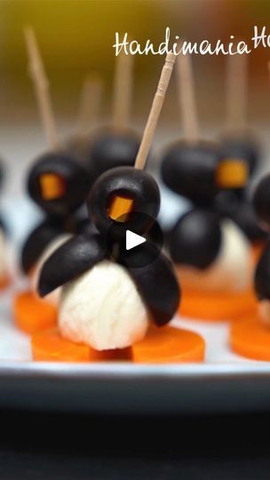 305K views · 389 reactions | Make penguins as an appetizer! 😍👌 They look divine! 😋 | Handimania Penguin Deviled Eggs, Penguin Snacks For Kids, Penguin Food Ideas, Olive Penguins, Penguin Snacks, Arctic Penguins, Veggie Tray, Edible Food, Kids Food