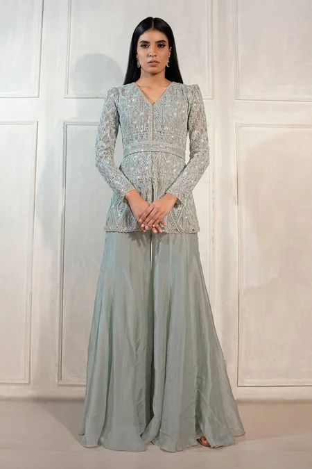 Ritika Mirchandani, Organza Sharara, Kurta And Sharara Set, Kurta And Sharara, Sharara Designs, Short Kurta, Embroidered Belt, Boutique Dress Designs, Indian Dress