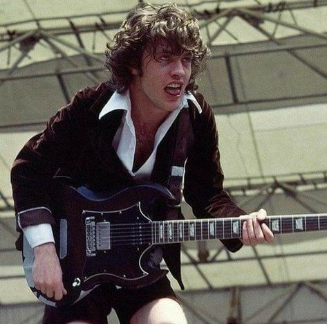 Angus Young, 1978. Acdc Angus Young, Malcolm Young, Acdc Angus, Bon Scott, Joe Perry, Angus Young, Best Guitarist, Rock N’roll, I'm With The Band