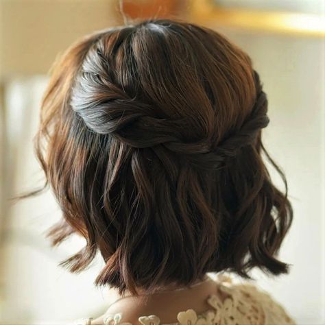 Neck Length Hair, Updos For Short Hair, Formal Hairstyles For Short Hair, Hairstyles Bun, Prom Hairstyles For Short Hair, Chin Length Hair, Hairstyles Volleyball, Hairdos For Short Hair, Short Wedding Hair