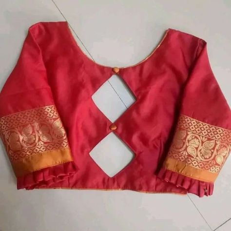 pattern blouse by Closetcelebrety Botneack Blouse Designs, Brocade Blouse Designs, 50 Blouse Designs, Latest Blouse Designs, Lace Blouse Design, Netted Blouse Designs, Blouse Designs High Neck, Cotton Blouse Design, New Saree Blouse Designs