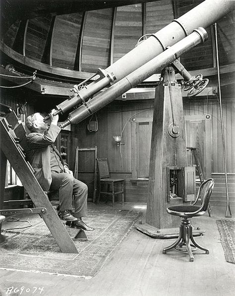 Looking Through A Telescope, Astronomy Vintage, Lab Assistant, Scientific Instruments, George Henry, People Reference, Astronomical Observatory, Government Grants, Solar Water Heater