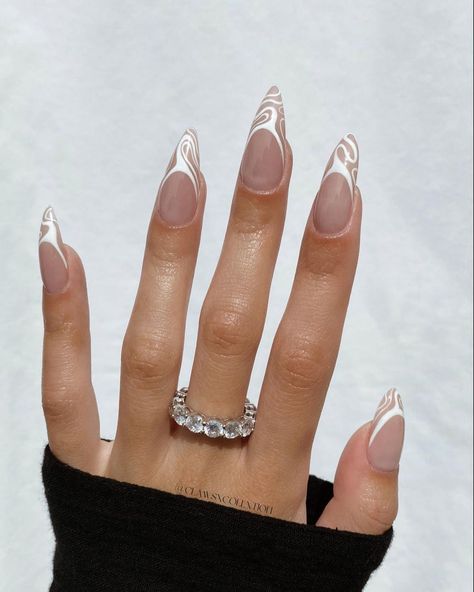 Almond Nails Wavy Design, French Nails Swirl, Wavy French Tip Nails, Long Nails Round, Art French Nails, Rounded Stiletto Nails, Stiletto Nails Long, Gel Nails Almond, Creative Nail Ideas