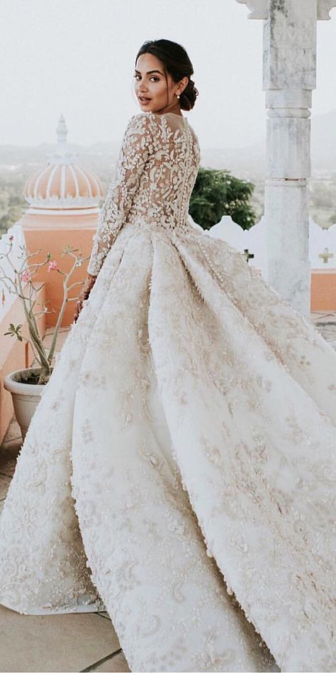 long sleeve wedding dresses ball gown lace vintage ashi studio Diipa Khosla, Indian Wedding Gowns, Wedding Dresses Indian, Muslim Wedding Dresses, Gothic Wedding Dress, White Wedding Gowns, White Wedding Dress, Trendy Wedding Dresses, Indian Bridal Dress