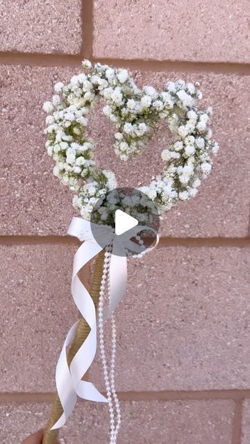 Sarah | Wedding Florist on Instagram: "For all those little fairy princesses 🧚 ✨  #flowergirl #flowerwand #gyp #floralmechanics #justlikemagic #wand #flowergirlwand" Flower Wands, Floral Mechanics, Flower Girl Wand, Bibbidi Bobbidi Boo, Video Wedding, Flower Studio, Fairy Princesses, Wedding Videos, Wedding Florist