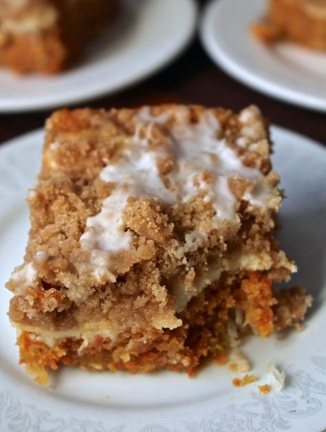 Carrot Coffee Cake, Streusel Bars, Cake Mug, Cake Coffee, Coffee Cake Recipes, Sweet Cream, Crumb Topping, Food Writing, Cake Frosting