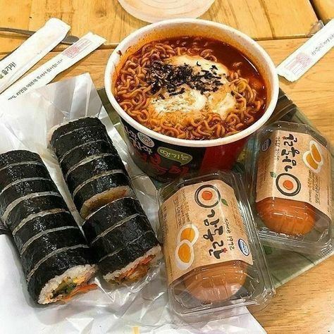 K Food, Food Therapy, Yummy Comfort Food, Think Food, Food Recepie, Kawaii Food, Food Obsession, Cafe Food, Interesting Food Recipes