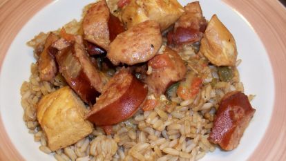 Paula Deen Gumbo, Gumbo File, Paula Dean, Chicken Gumbo, Paula Deen Recipes, Sunday Football, Seafood Gumbo, Country Recipes, Gumbo Recipe