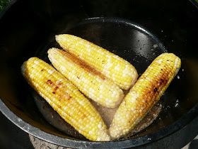 Fried Corn On The Cob Recipe, Butter Mayonnaise, Grilled Mexican Street Corn, Cojita Cheese, Oven Dinners, Tan Kitchen, Skillet Corn, Corn Dishes, How To Cook Corn