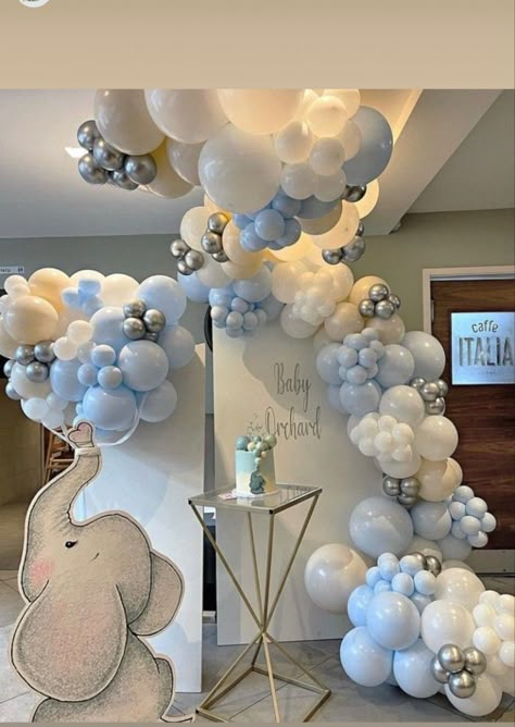 Elephant Baby Shower Theme Boy, Peanut Baby Shower, Elephant Baby Shower Boy, Baby Boy Themes, Elephant Baby Shower Theme, Baby Shower Theme Decorations, Baby Shower Deco, Elephant Shower, Baby's First Birthday