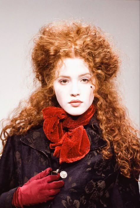 Beatiful Aesthetic, Hair Reference, John Galliano, Ginger Hair, Vintage Hairstyles, Maquillaje De Ojos, Redheads, Madonna, Pretty Woman