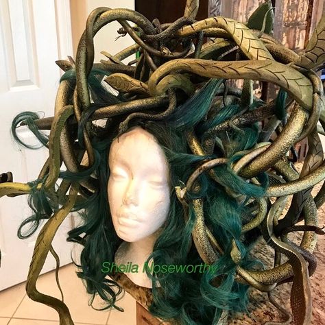 Snake Wig, Diy Medusa Headpiece, Medusa Costume Outfit, Medusa Wig, Medusa Mask, Medusa Cosplay, Medusa Halloween Costume, Medusa Headpiece, Snake Costume