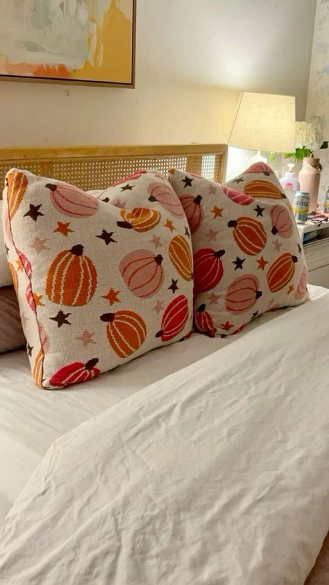 Girly Halloween Room Decor, Pumpkin Pillow Decor, Autumn Throw Pillows, Fall Decorations Aesthetic, Preppy Fall Room Decor, Dear October, Bedroom Throw Pillows, Spooky Room, Fall Room Ideas