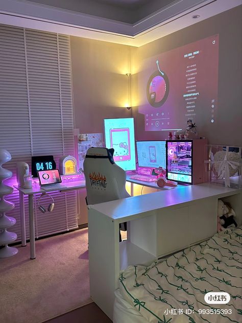 Small Pc Setup, Games Room Inspiration, Small Game Rooms, Gamer Room Decor, Bedroom Setup, Room Redesign, Dekorasi Kamar Tidur, Pinterest Room Decor, Gaming Room Setup