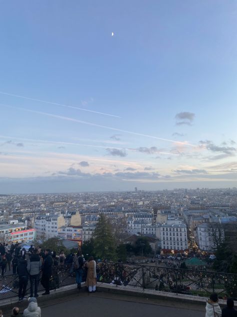 Monmarte Paris Aesthetic, Paris View, France Aesthetic, Montmartre Paris, Paris Aesthetic, World Cities, South Of France, The View, Some Pictures