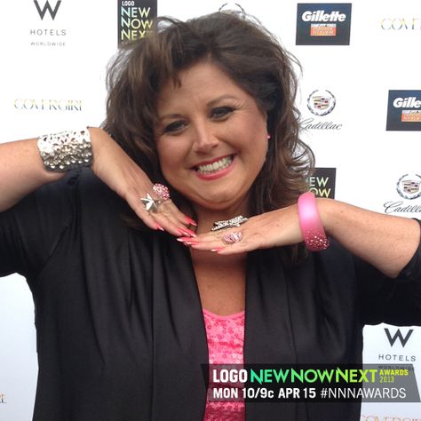 Dance Mom's Abby Lee Miller is all smiles at the the 2013 #NNNAwards Dance Moms Abby Lee Miller, Pole Dancing Fitness Beginners, Dance Moms Abby, Gay Halloween Costumes, Dancing Studio, Belly Dancing For Beginners, School Halloween Costumes, Abby Lee Miller, Belly Dance Accessories