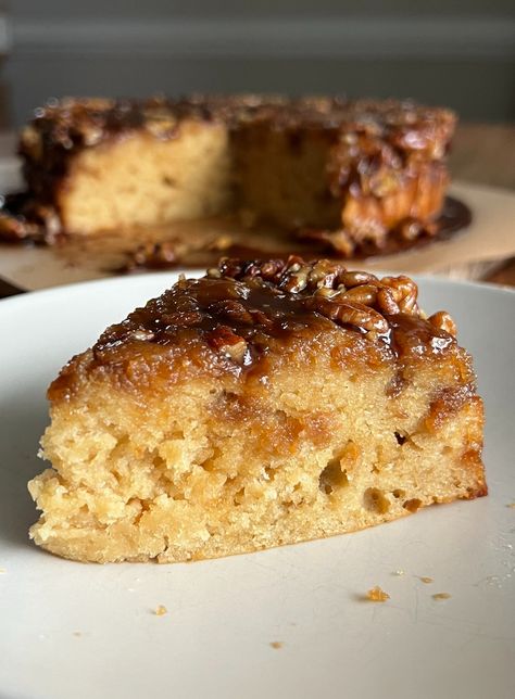 Sticky Bun Sourdough Coffee Cake — Well Made by Kiley Sourdough Coffee Cake, Pecan Glaze, Breakfast Coffee Cake, Recipe Using Sourdough Starter, Sticky Bun, Sourdough Starter Discard Recipe, Gooey Caramel, Sourdough Baking, Caramel Pecan