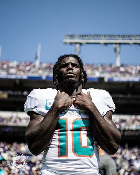 Dolphins Football Wallpaper, Tyreek Hill Wallpaper Dolphins, Tua Tagovailoa Miami Dolphins Wallpaper, Mike Mcdaniel Miami Dolphins, Robert Griffin Iii, Miami Dolphins Football, Dolphins Football, Nfl Photos, Marvel Spiderman Art