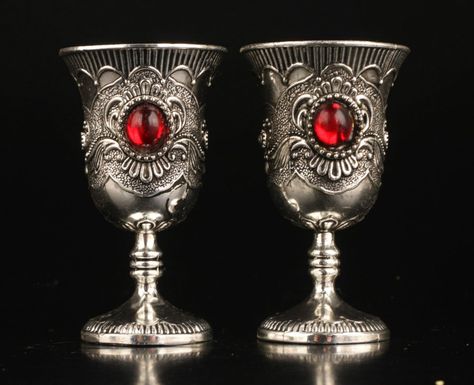 Dragon Coc, Miao Silver, Dark Wings, Tumblr Pics, Fantasy Props, Cover Art Design, Red Beads, Bar Glassware, Sketch Inspiration