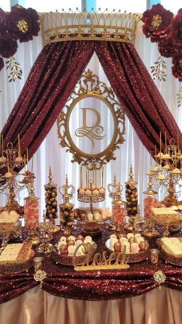 Quincenera Tables, Dessert Table Quinceanera, Royalty Quinceanera Theme, Sweet 16 Candy Table, Quince Dessert Table, Quince Backdrop Ideas, Burgundy Quinceanera Theme, Quinceanera Decorations Ideas, Quince Decorations Red