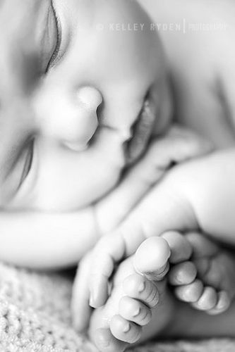 stacked | by Kelley Ryden Photo Bb, Foto Newborn, Kind Photo, Baby Fotografie, Baby Poses, Newborn Baby Photos, Newborn Poses, Foto Baby, Foto Tips