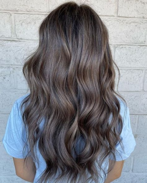 Long Ashy Mushroom Hair with Brown Midshaft Hair Color Ideas 2023 Trends, Light Ashy Brown Hair, Hair Color Ideas 2023, Mushroom Brown Hair Color, Beautiful Hair Color Ideas, New Hair Color Ideas, Mushroom Brown Hair, Ashy Hair, Brown Hair Color Ideas