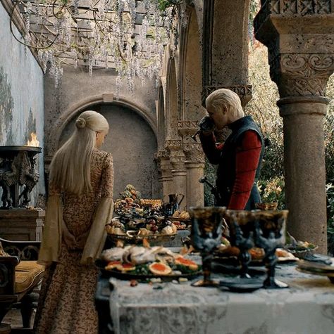 Rhaenyra And Daemon, Breathing Fire, Dragon House, Daemon Targaryen, George Rr Martin, Rhaenyra Targaryen, Targaryen Aesthetic, Gra O Tron, Iron Throne