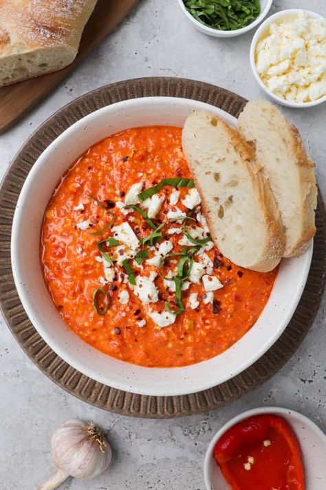 Paprika Feta Dip – Goodness Avenue % Paprika Feta Dip, Capsicum Dip, Paprika Dip, Roasted Capsicum, Savoury Snacks, Easy To Make Appetizers, Feta Recipes, Tofu Stir Fry, Feta Dip