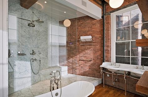 Exposed Brick Bathroom | Lovely use of brick in the industrial bathroom [Design: Jane Kim ... Exposed Brick Bathroom, Brick Wall Bathroom, Brick Bathroom, Industrial Bathroom Decor, Industrial Bathroom Design, Brick Wall Decor, Industrial Style Bathroom, Rustic Shower, Interior Design Minimalist