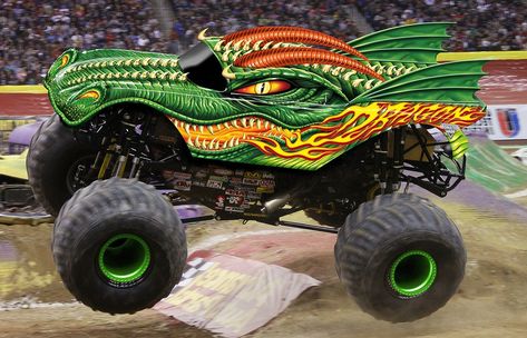 Monster Jam Trucks Pictures, Sema Truck, Aesthetic Monster, Monster Truck Jam, Monster Jam Trucks, Big Monster Trucks, Ballora Fnaf, Big Cars, Big Monster