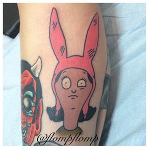 Louise’s Excellent Eye Twitch is listed (or ranked) 1 on the list 34 Incredible Tattoos Inspired by Bob’s Burgers Alex Strangler, Inspiring Quote Tattoos, Army Tattoos, Fan Tattoo, Ink Therapy, Tattooed Woman, Geniale Tattoos, Tattoos Inspiration, Bob's Burgers