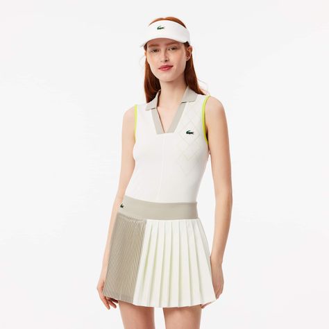 This lightweight, breathable polo shirt is designed for intensive tennis sessions, tried and tested by Lacoste players. Made from Ultra Dry stretch fabric with a mesh back panel and a fitted, sleeveless cut for maximum air circulation and freedom of movement. The perfect blend of comfort and elegance. Lacoste Tennis Dress, Pleated Tennis Dress, Lacoste Tennis, Tennis Polo, Lacoste Women, Lacoste Sport, Polo Sport, Tennis Clothes, Tennis Dress