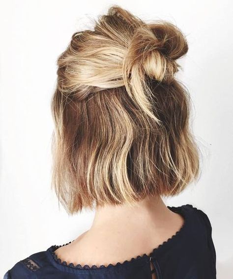 Messy Half Updo For Bob Hair Play, 5 Minute Hairstyles, A Messy Bun, Olivia Holt, Wavy Bobs, Wild Hair, Penteado Cabelo Curto, Good Hair Day, Grunge Hair