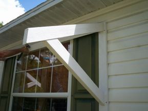 DIY window awning wood bracket Diy Door Awning, Diy Awnings, Awning Diy, Awning Brackets, Window Pergolas, Outdoor Window Awnings, Awning Over Door, Front Door Awning, Door Overhang